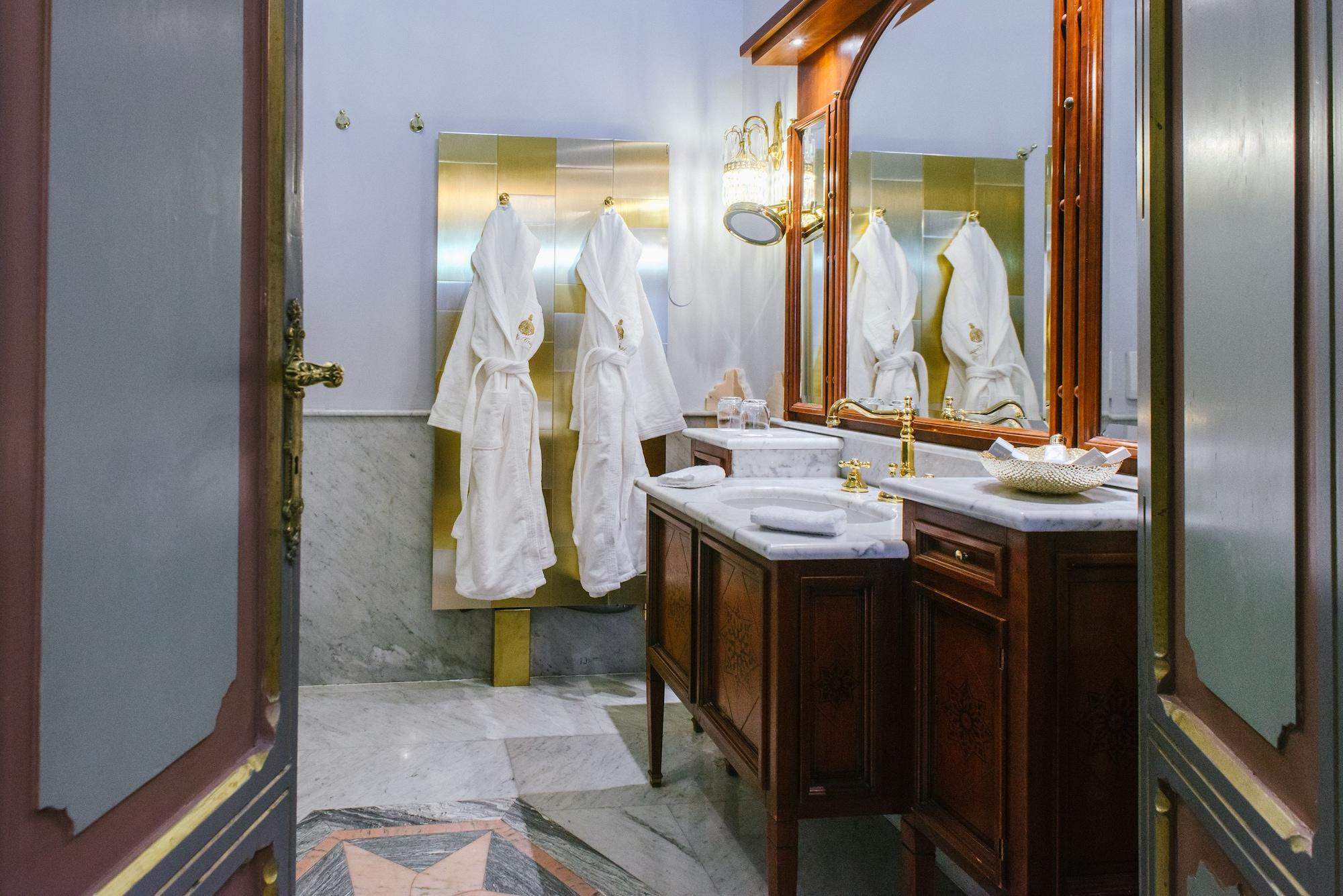 Relais & Chateaux Villa Crespi Orta San Giulio Esterno foto